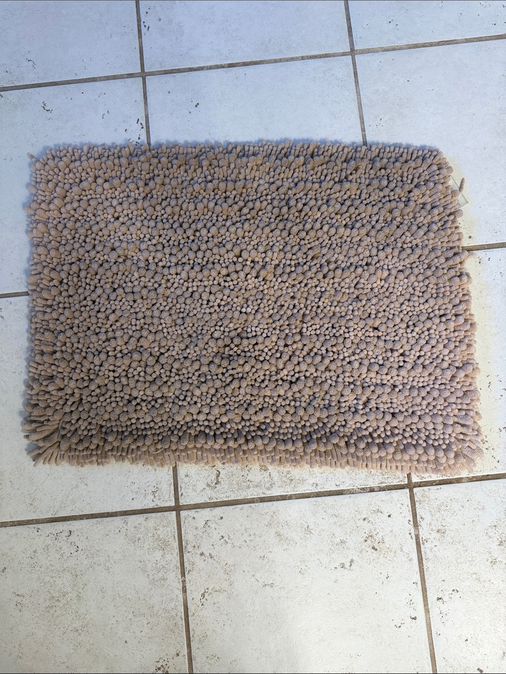 Target Tan Micofiber rectangular Bath Mat 25” x 19”
